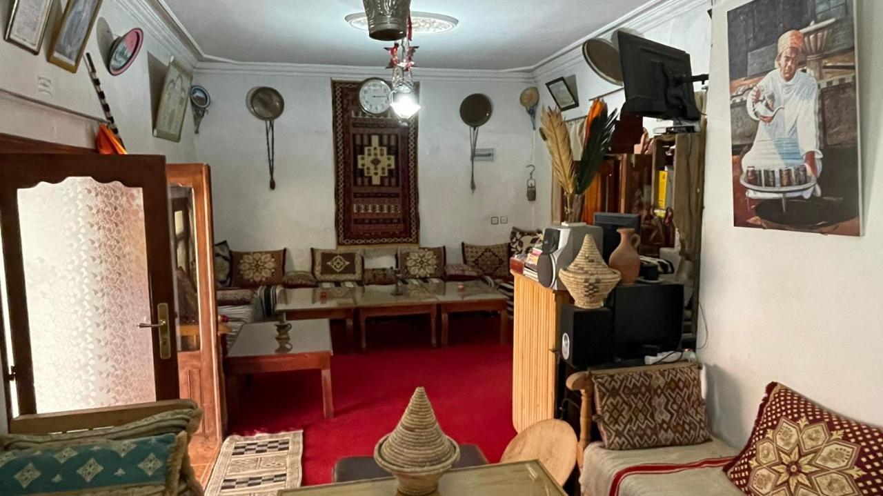 Guesthouse Panorama Todra 廷吉尔 外观 照片